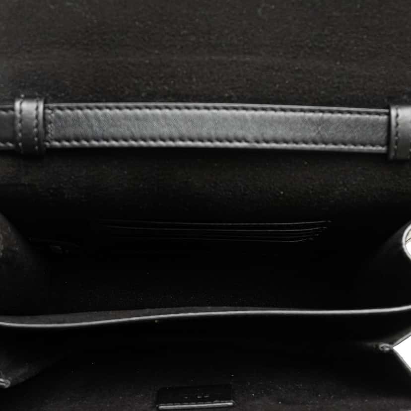 Fendi Leather Crystal Fab Crossbody Black Leather Good condition - Model View