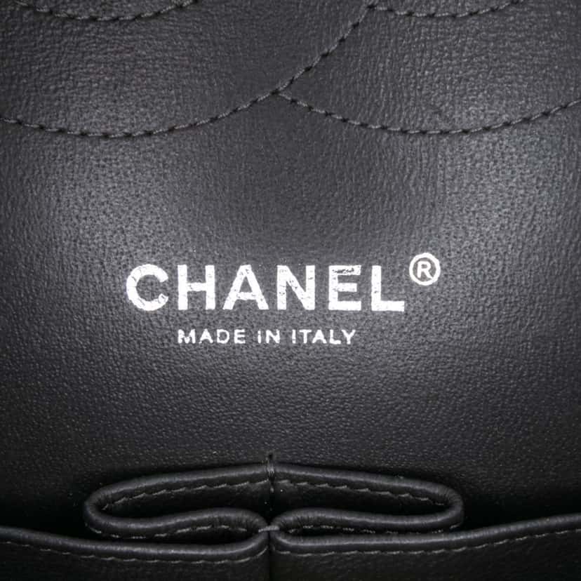 Chanel Jumbo Classic Lambskin Double Flap Grey Leather Good condition - Box View