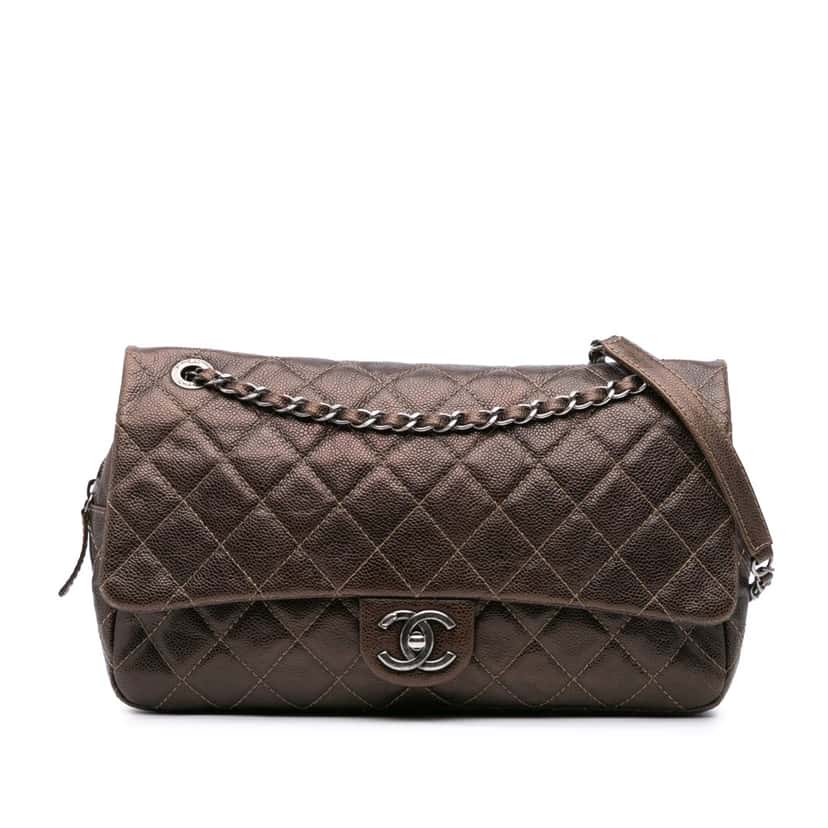 Chanel Jumbo Quilted Iridescent Caviar Easy Flap Brown Leather Good condition - Front View