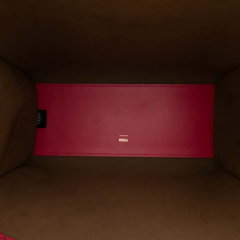Fendi Medium Leather Sunshine Shopper Tote Pink Leather Good condition - Model View