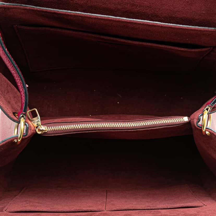 Louis Vuitton Monogram Empreinte Trocadero Red Leather Very good condition - Model View