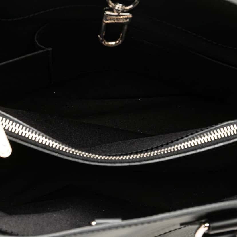 Louis Vuitton Epi Passy PM Black Leather Good condition - Model View