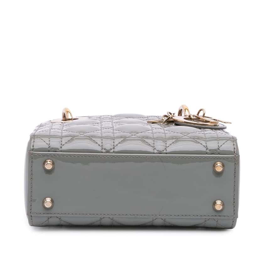Dior Mini Patent Cannage Lady Dior Grey Leather Good condition - Inside View