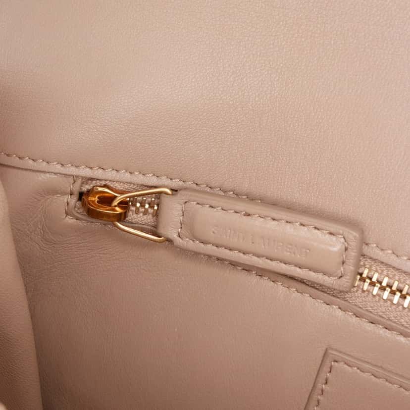 Saint Laurent Smooth Calfskin Le Maillon Crossbody Brown Leather Good condition - Box View