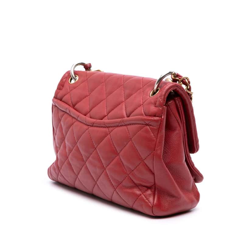 Chanel Small Quilted Lambskin Chain Link Flap Red Leather Very good condition - Back View