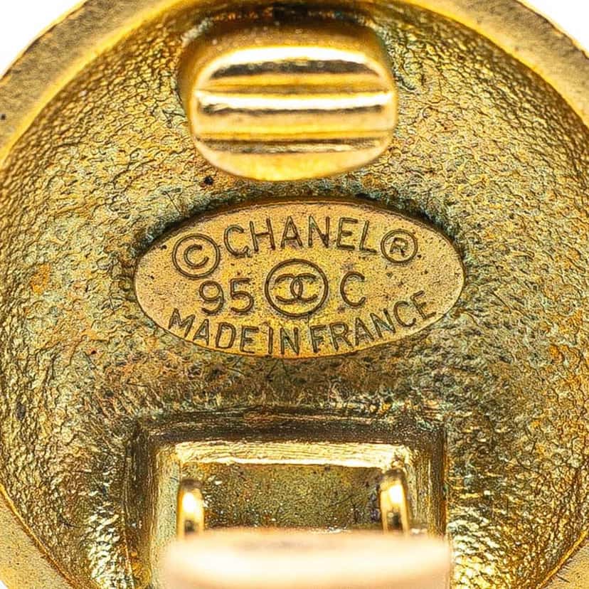 Chanel Gold Plated CC Clip On Earrings Gold Metal Good condition - Inside View