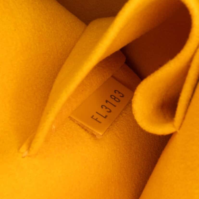 Louis Vuitton Epi Alma PM Yellow Leather Good condition - Box View
