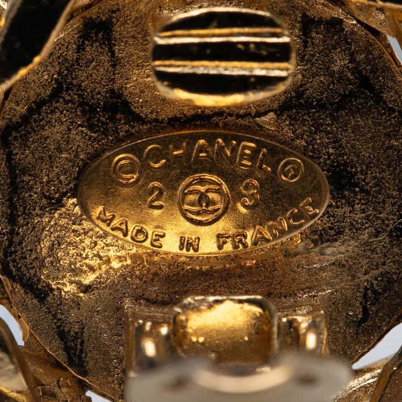 Chanel Gold Plated CC Crystal Clip On Earrings Gold Metal Good condition - Inside View