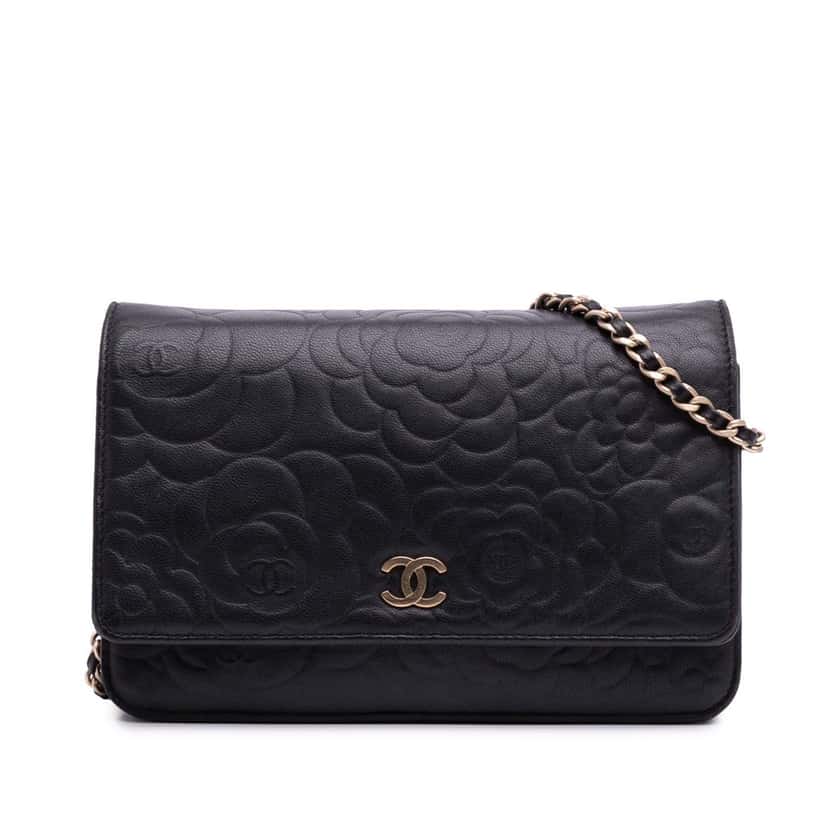 Chanel Lambskin Camellia Embossed Wallet On Chain Black Leather Good condition - Front View