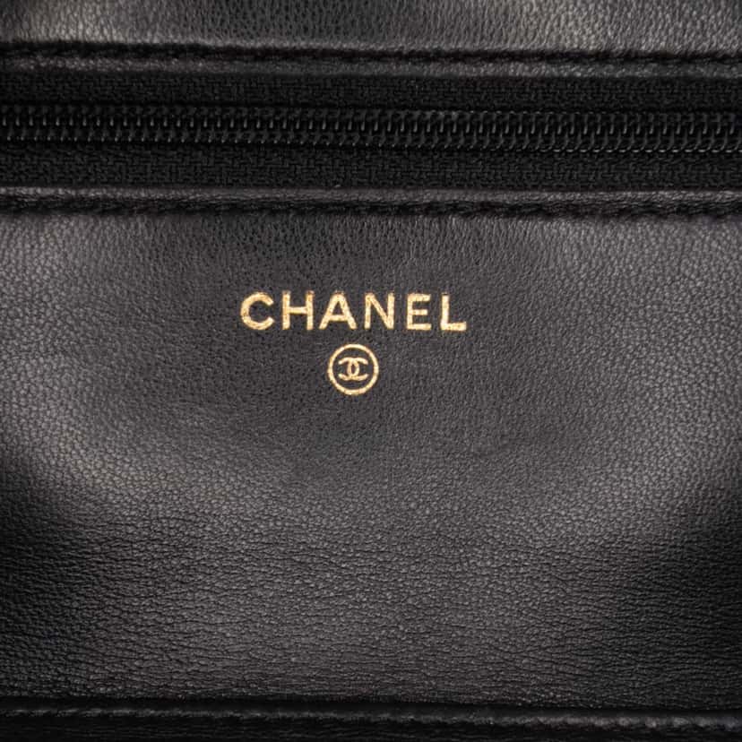 Chanel Lambskin Camellia Embossed Wallet On Chain Black Leather Good condition - Box View