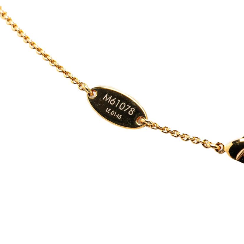 Louis Vuitton Gold Plated LV and Me Letter W Pendant Necklace Gold Metal Good condition - Inside View