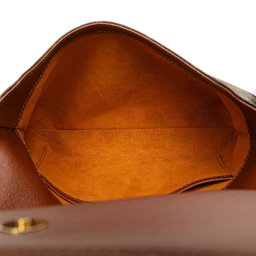 Louis Vuitton Monogram Musette Tango Long Strap Brown Canvas Good condition - Model View