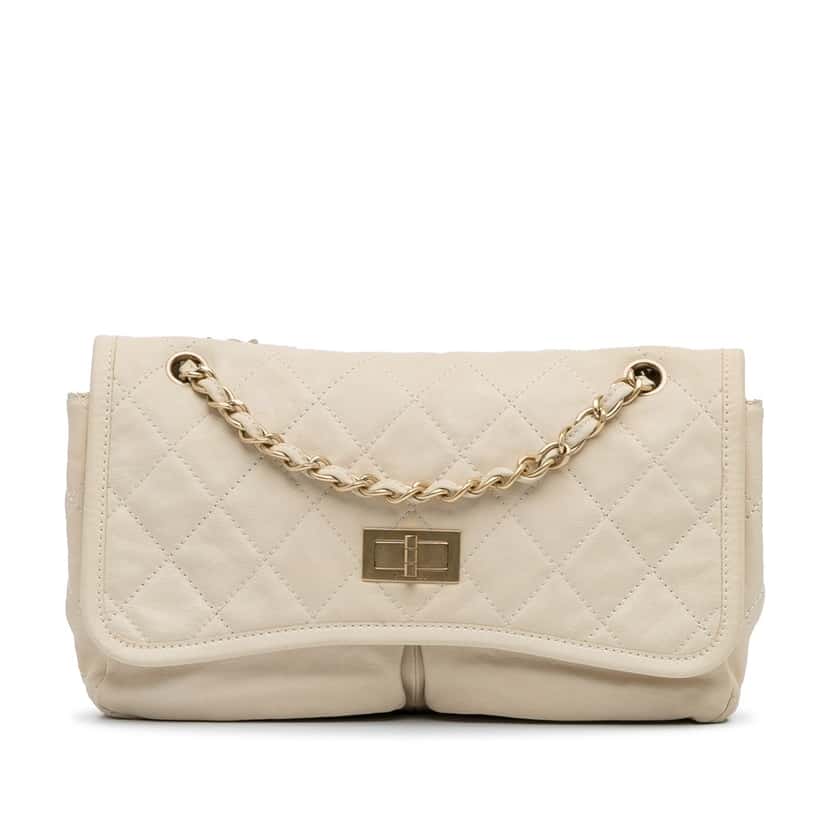 Chanel Natural Beauty Split Pocket White Leather Fair condition - Front View