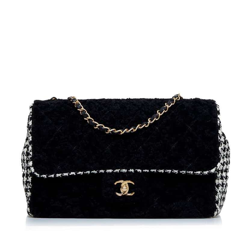 Chanel CC Shoulder Bag Black Good condition - Front View