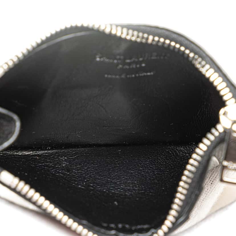 Saint Laurent Grain de Poudre Fragments Zipped Card Case Black Leather Good condition - Model View