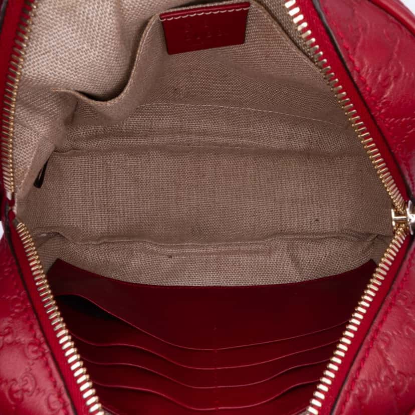 Gucci Microguccissima Bree Crossbody Red Leather Good condition - Model View