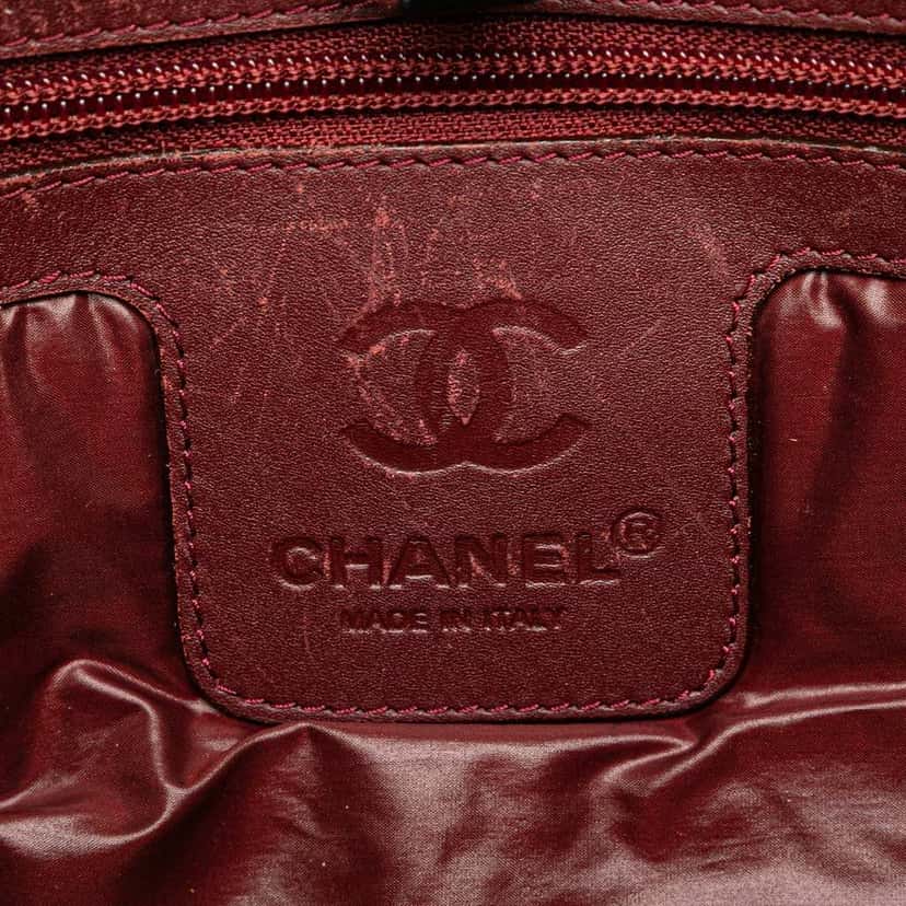 Chanel Small Quilted Nylon Coco Cocoon Tote Black Good condition - Box View