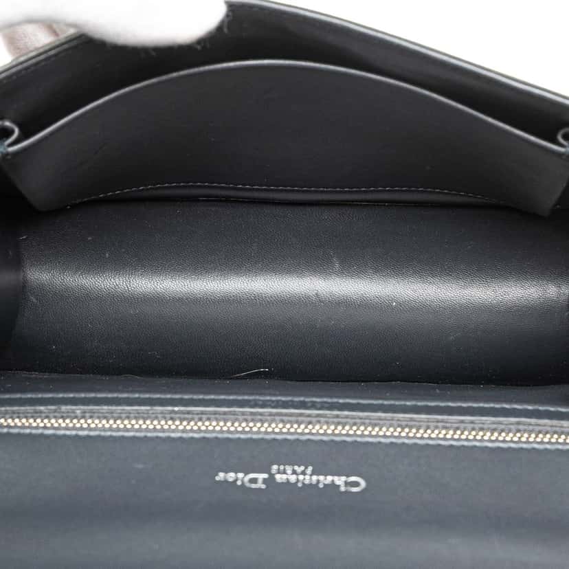 Dior Medium Metallic Patent Microcannage Diorama Flap Silver Leather Good condition - Model View