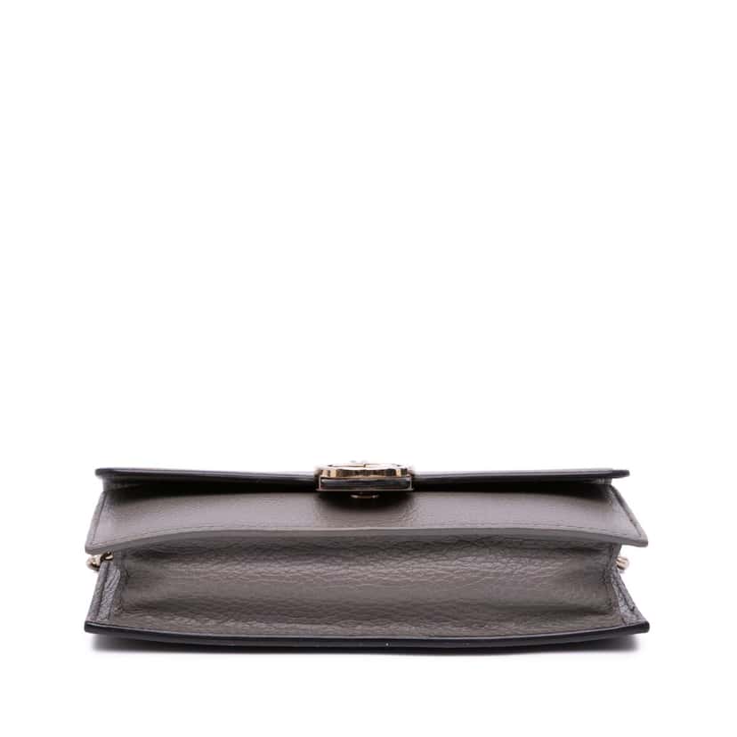Gucci Leather Interlocking G Dollar Wallet on Chain Grey Leather Good condition - Inside View