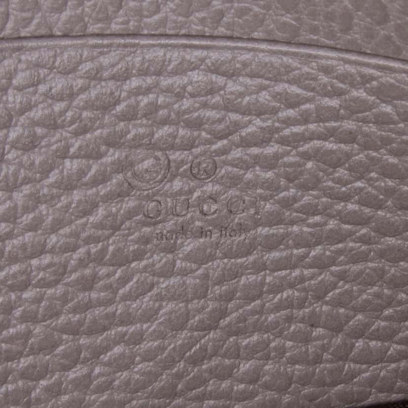 Gucci Leather Interlocking G Dollar Wallet on Chain Grey Leather Good condition - Box View
