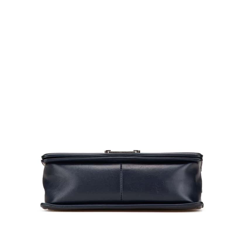 Chanel Old Medium Quilted Calfskin Boy Flap Blue Leather Good condition - Inside View