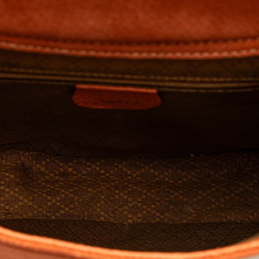 Gucci Suede Horsebit Sling Bag Orange Leather Good condition - Model View