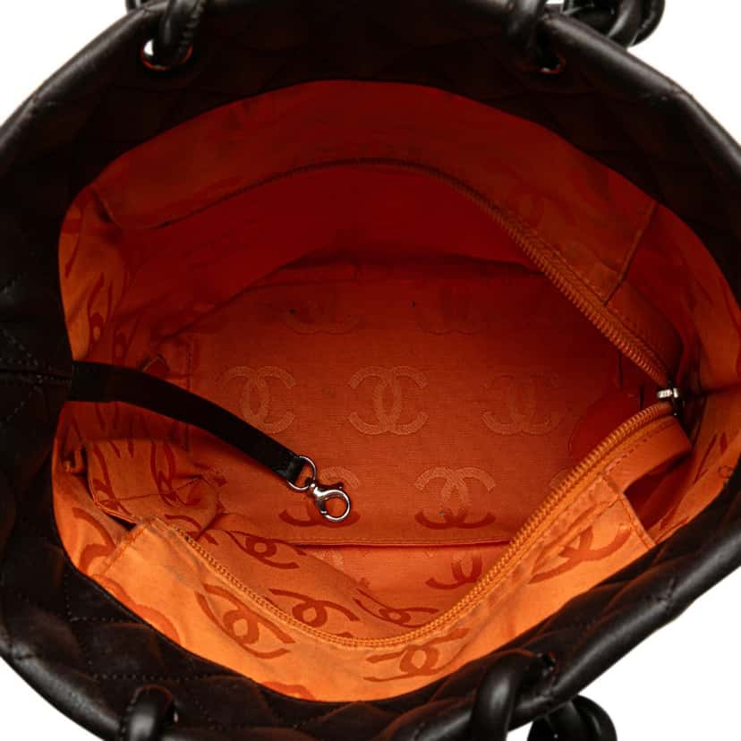 Chanel Medium Lambskin Cambon Ligne Tote Brown Leather Good condition - Model View