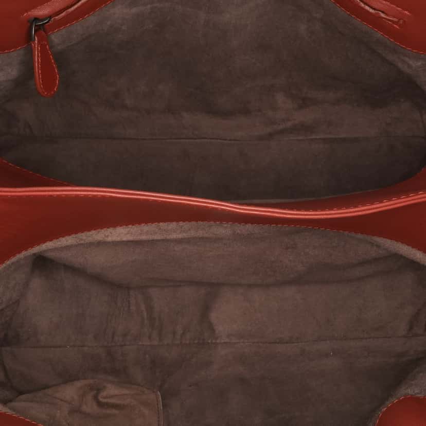 Bottega Veneta Nappa Intrecciato Milano Tote Red Leather Good condition - Model View