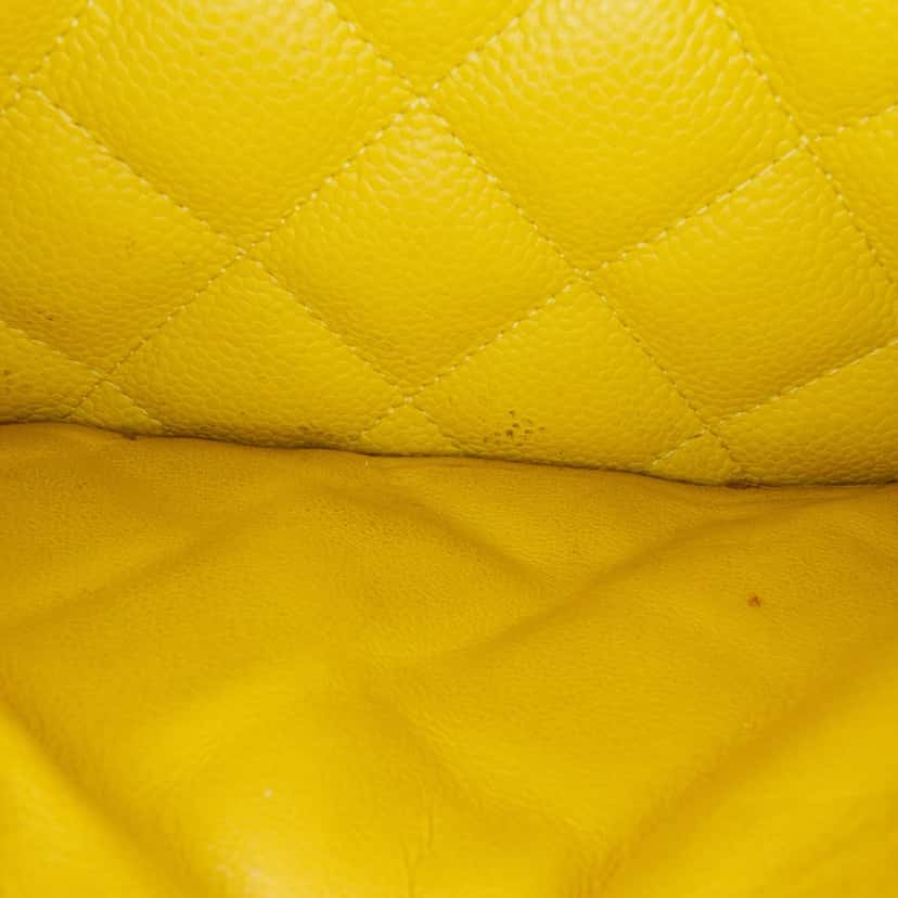 Chanel Jumbo Classic Caviar Single Flap Yellow Leather Good condition - Box View