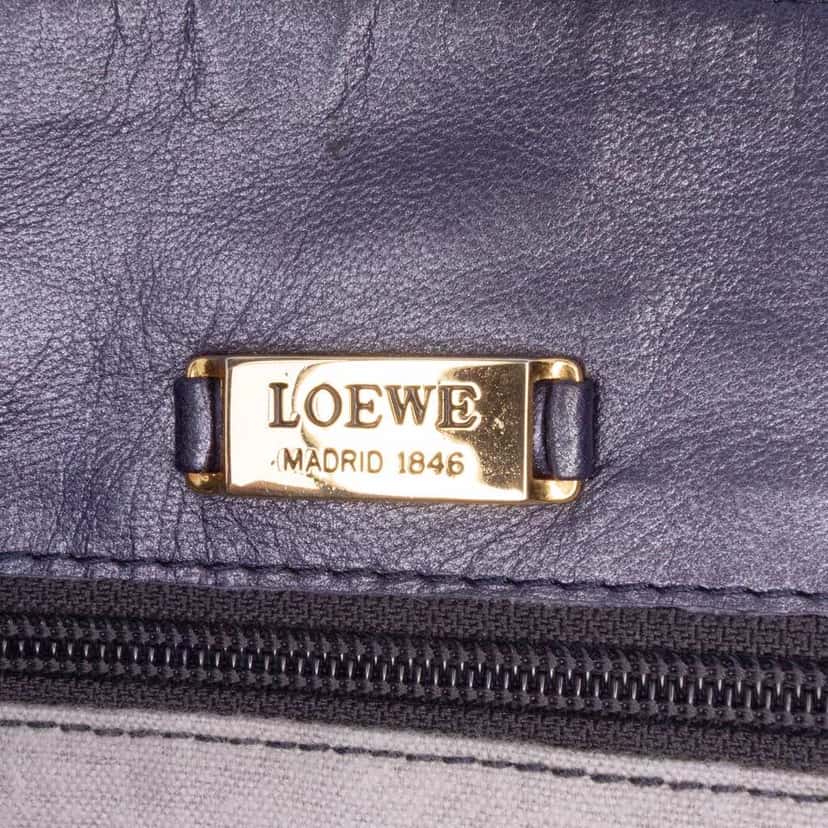 Loewe Anagram Leather Shoulder Bag Blue Leather Good condition - Box View