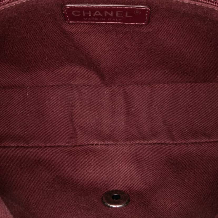 Chanel Paris Edinburgh Medium Calfskin Coco Sporran Flap Black Leather Good condition - Model View