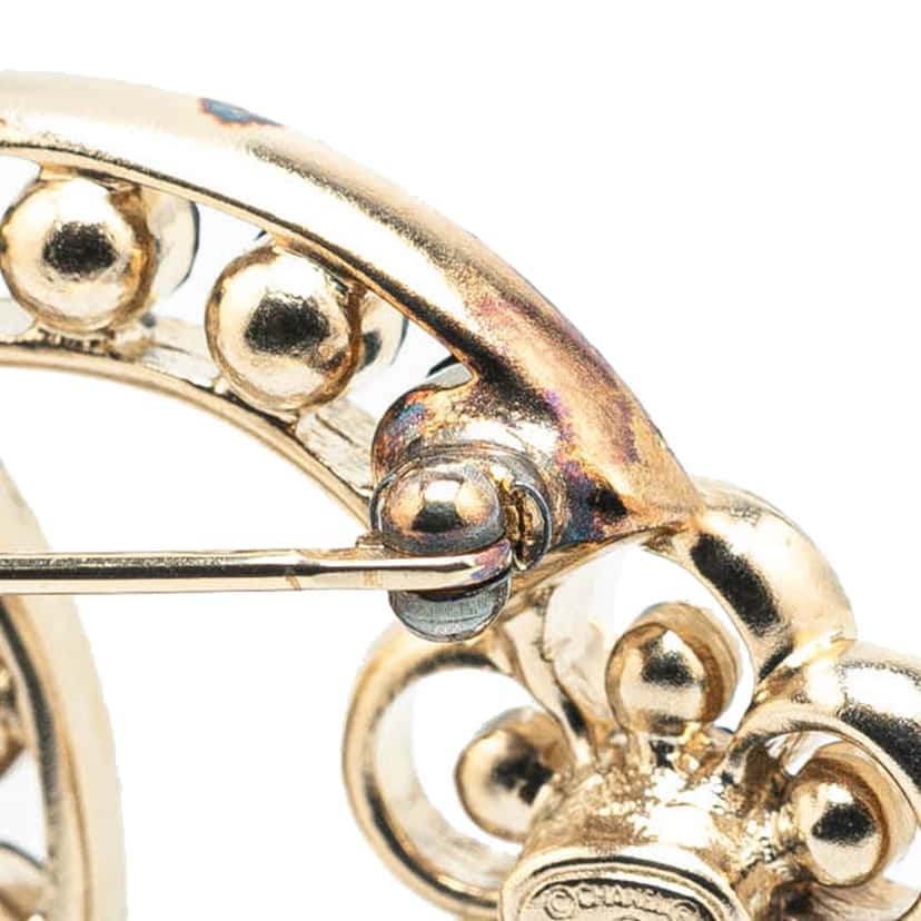 Chanel Gold Plated CC Crystal Brooch Gold Metal Good condition - Model View