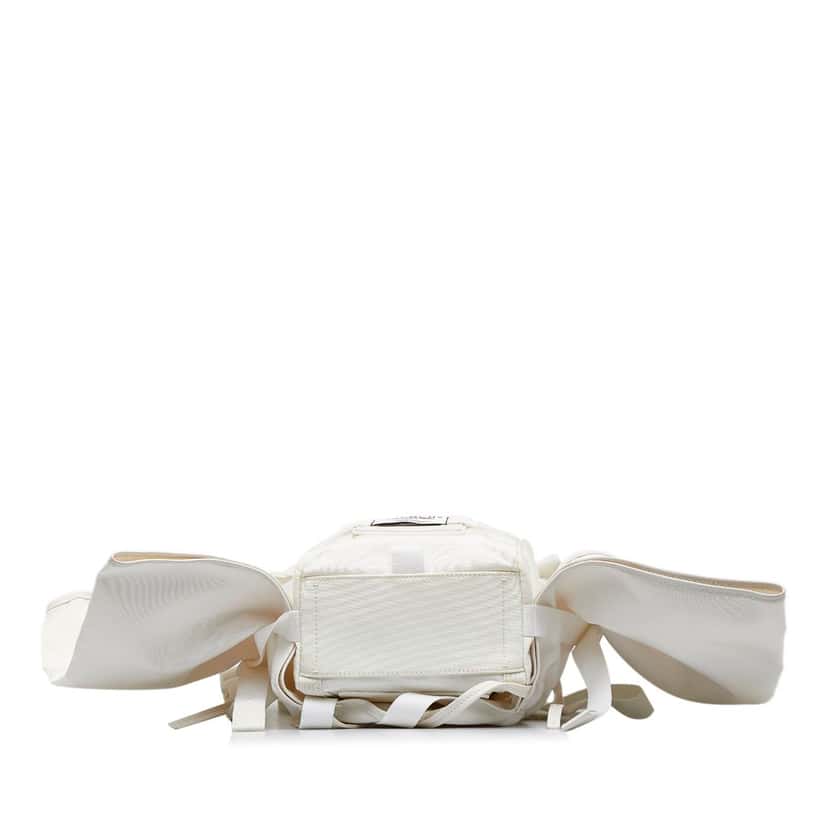 Givenchy Downtown Bow Backpack White Very good condition - Model View
