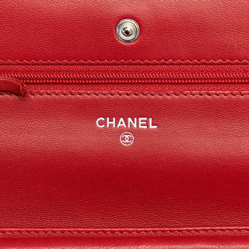 Chanel CC Calfskin Wallet On Chain Red Leather Very good condition - Box View