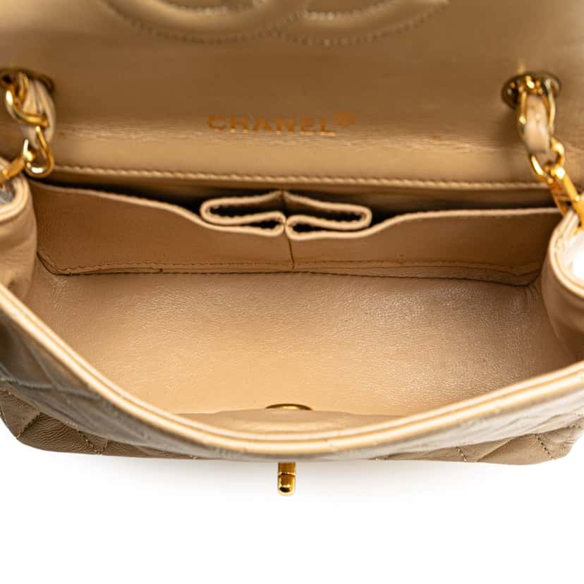 Chanel Mini Rectangular CC Quilted Lambskin Full Single Flap Brown Leather Good condition - Model View