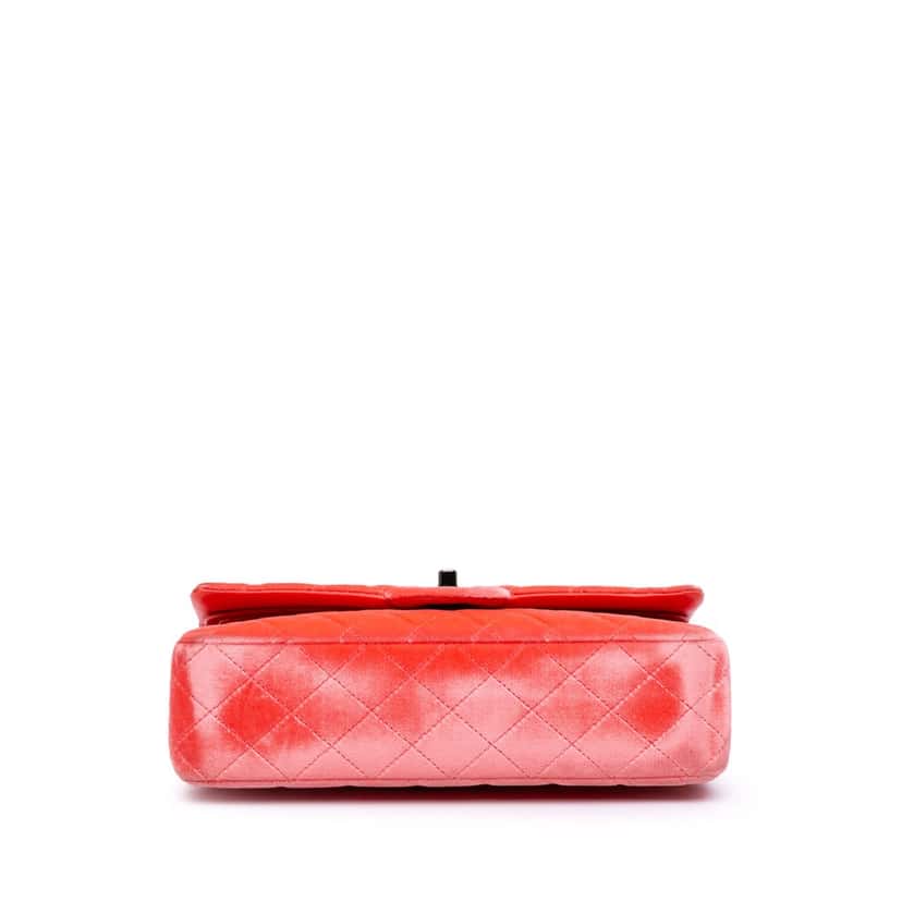 Chanel Medium Classic Velvet Double Flap Red Velvet Very good condition - Inside View