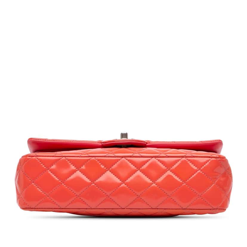 Chanel Medium Classic Patent Double Flap Red Leather Good condition - Inside View