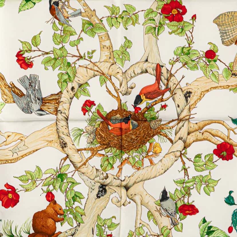 Hermès Au Coeur des Bois Silk Scarf Yellow Silk Good condition - Back View