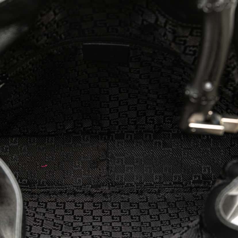 Gucci Leather Bamboo Satchel Black Leather Good condition - Model View