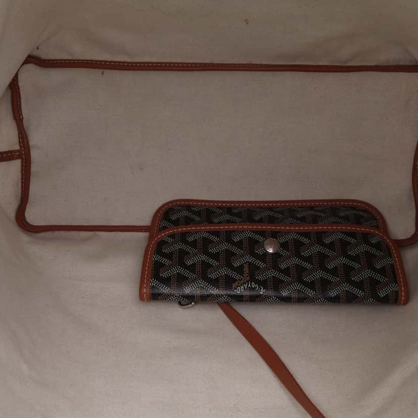 Goyard Goyardine Saint Louis PM Black Canvas Good condition - Model View