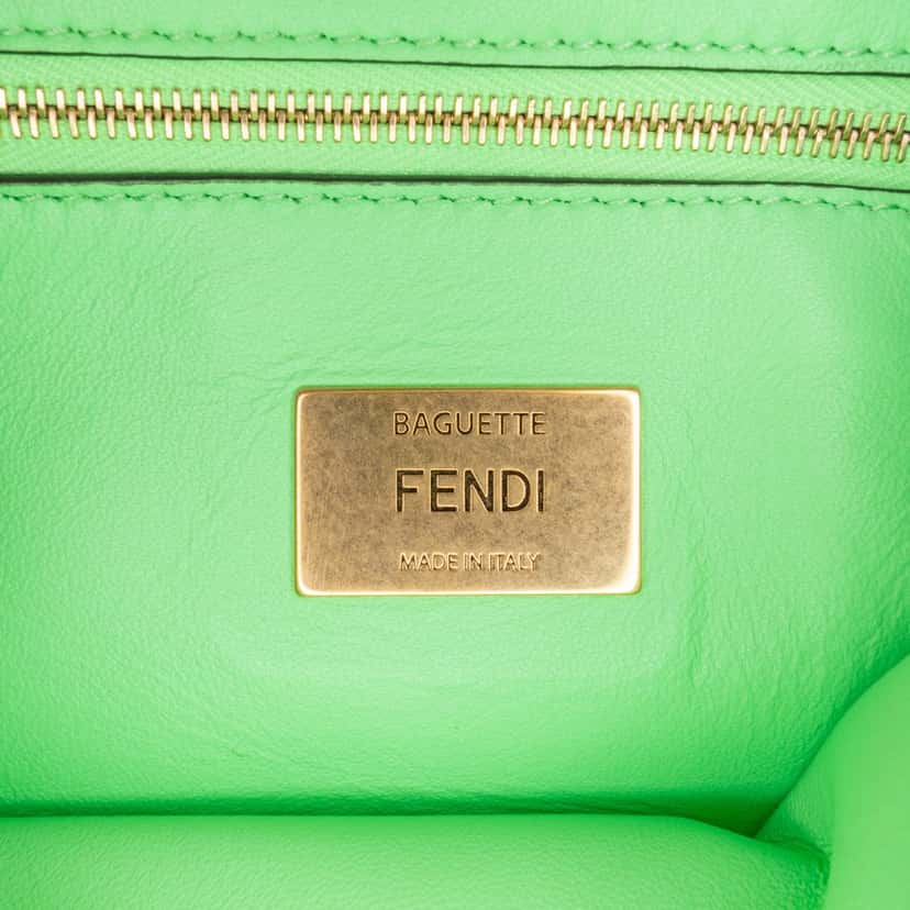 Fendi Zucca Embossed Leather Chain Midi Baguette Green Leather Very good condition - Box View