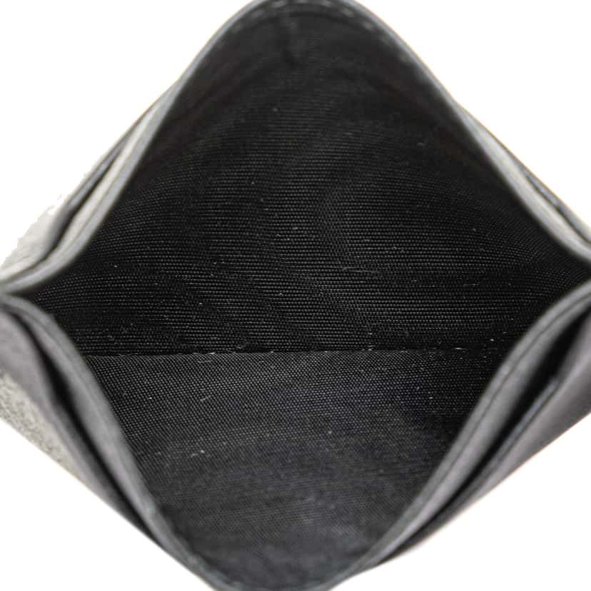 Prada Leather Card Case Black Leather Good condition - Model View