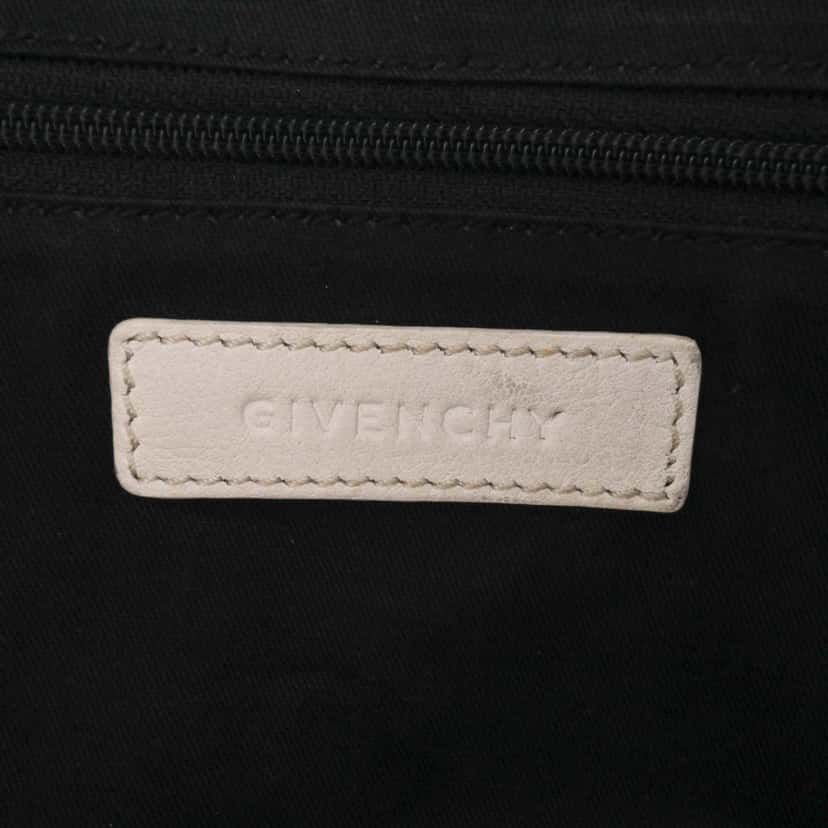 Givenchy Large Leather Antigona Satchel White Leather Good condition - Box View