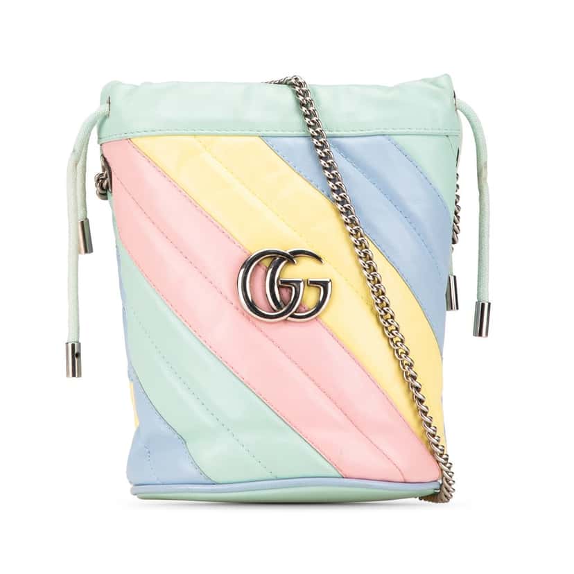 Gucci Small GG Marmont Diagonal Leather Matelasse Bucket Bag Green Leather Good condition - Front View