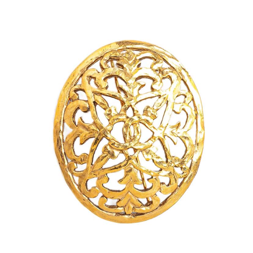 Chanel Gold Plated Round Brooch Gold Metal Good condition - Front View