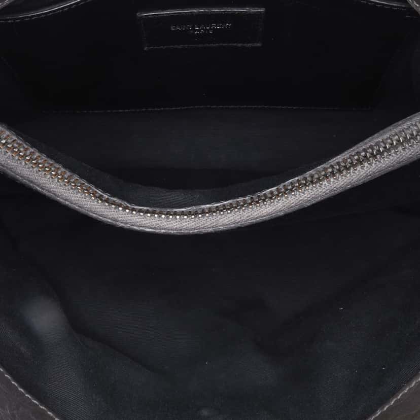 Saint Laurent Medium Croc Embossed Calfskin Monogram West Hollywood Crossbody Grey Leather Good condition - Model View