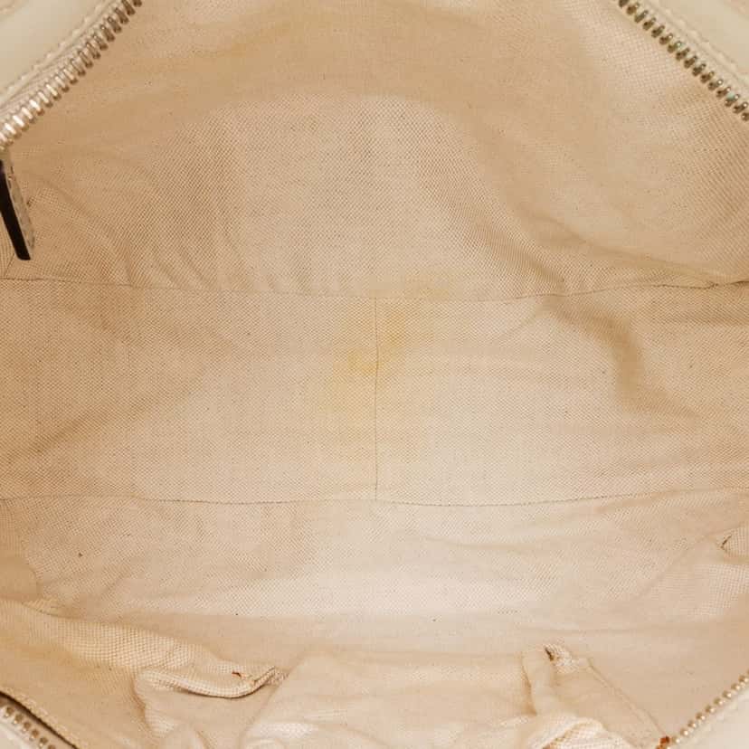Gucci GG Canvas Sukey Crossbody Brown Canvas Good condition - Model View