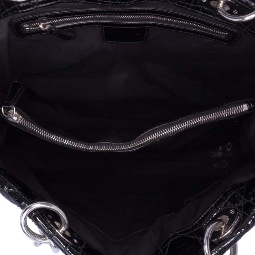 Dior Large Patent Cannage Lady Dior Soft Shopping Tote Black Leather Good condition - Model View