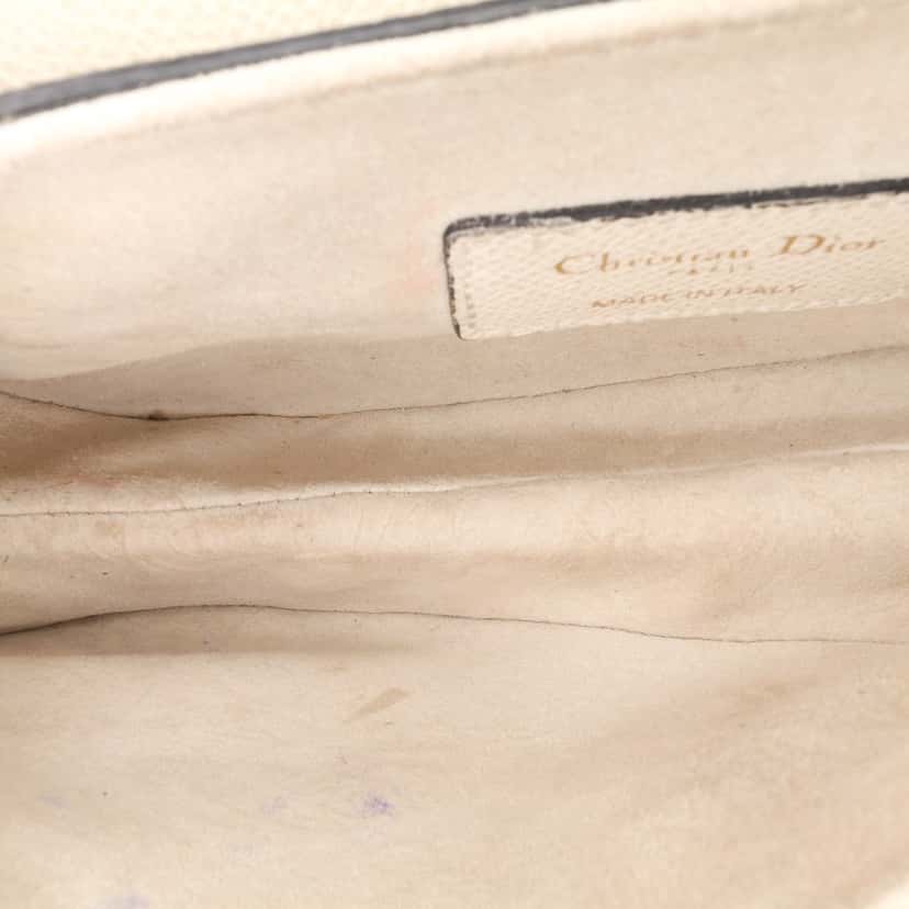 Dior Mini Grained Calfskin Saddle Bag White Leather Good condition - Model View