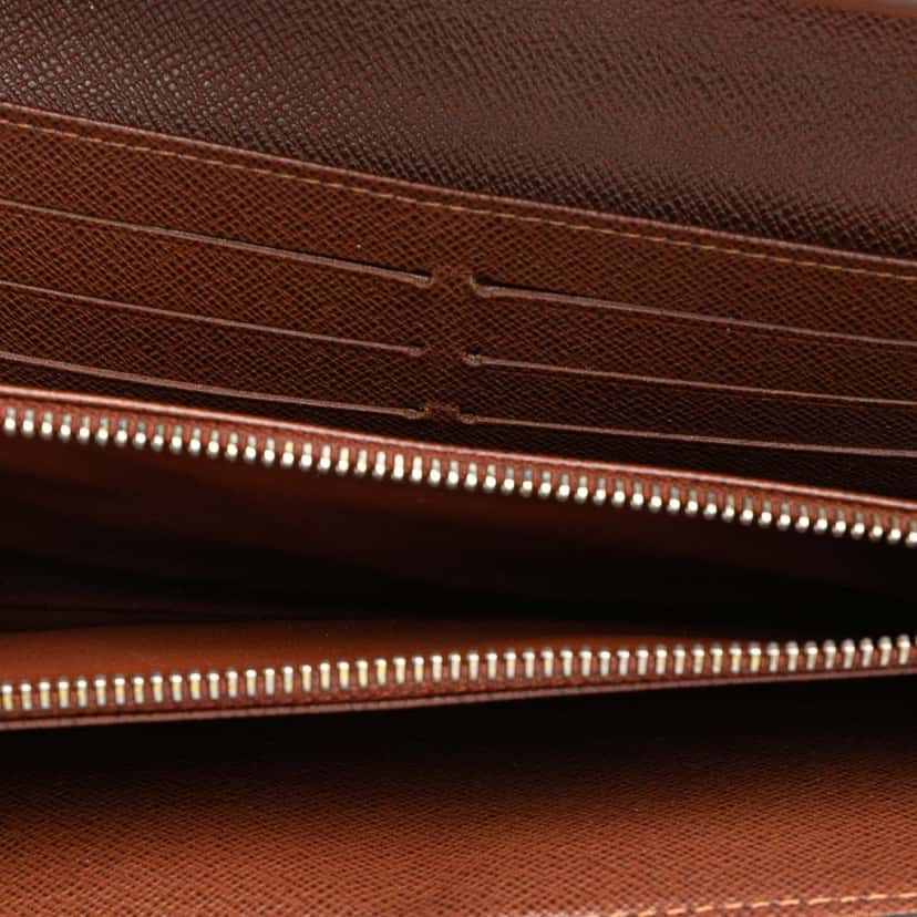 Louis Vuitton Monogram Sarah Long Wallet Brown Canvas Good condition - Model View